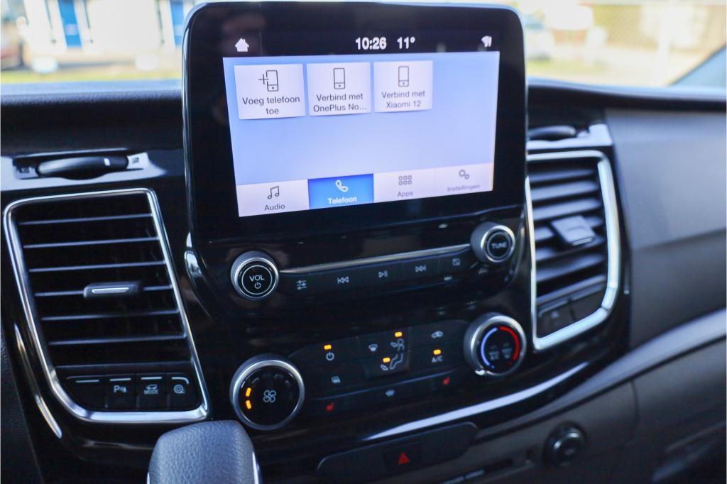 Ford Transit Custom 300 2.0 tdci 170pk l2h1 limited ac i cam i trekhaak