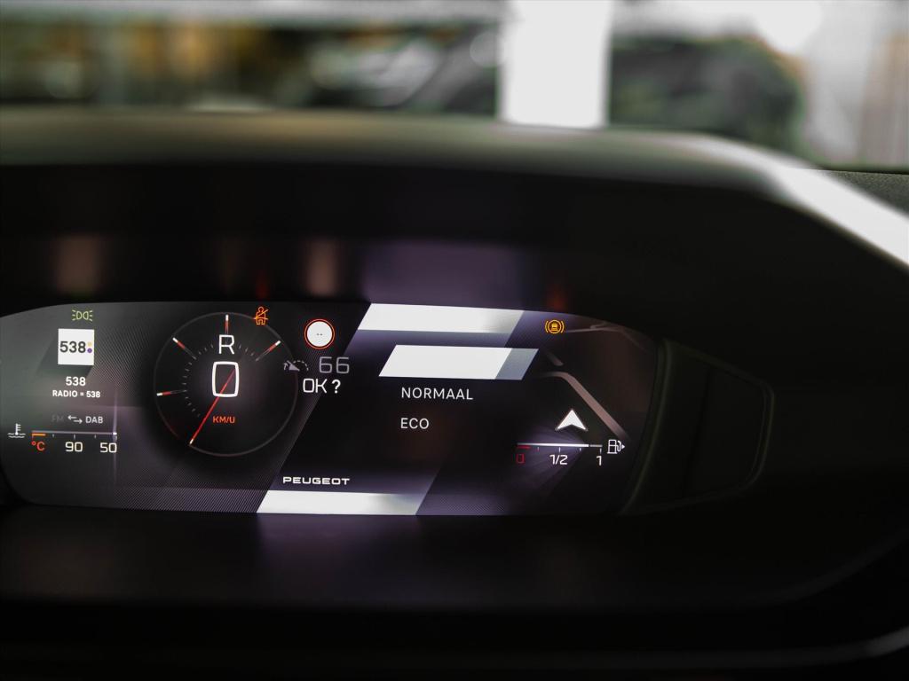Peugeot 308 1.2 puretech 130pk gt automaat | navigatie | camera | park. sen