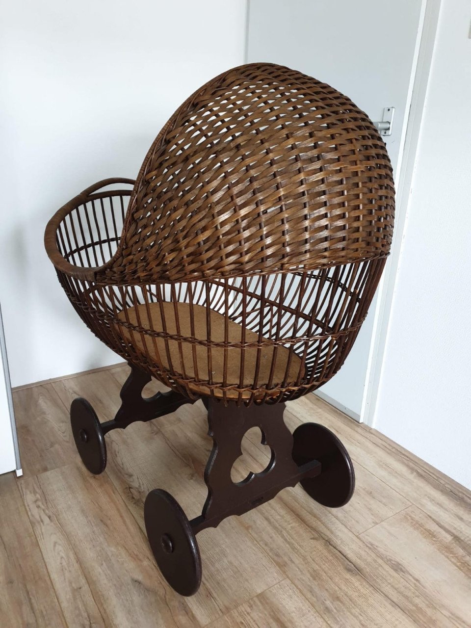 GRATIS Rotan wieg