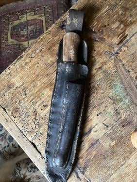 Oud boerenmes met schede