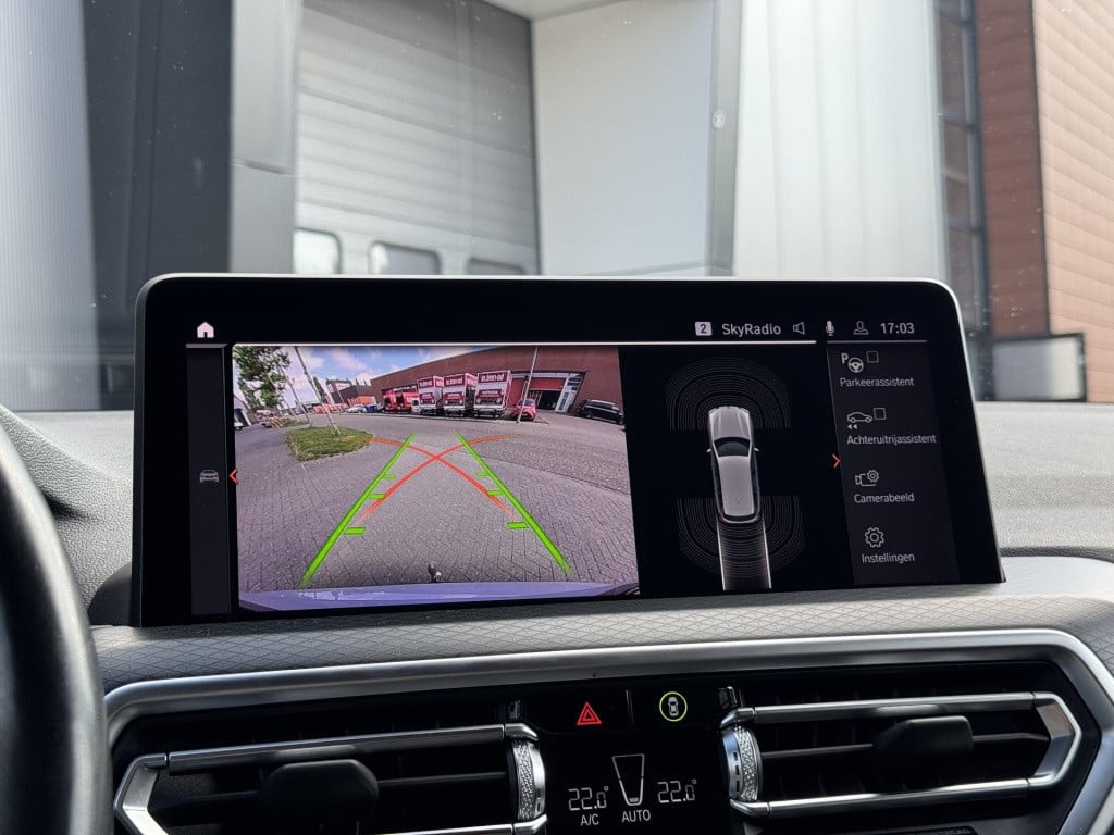 BMW X3 xdrive20i high executive m sport | trekhaak uitklapbaar | navigatie 