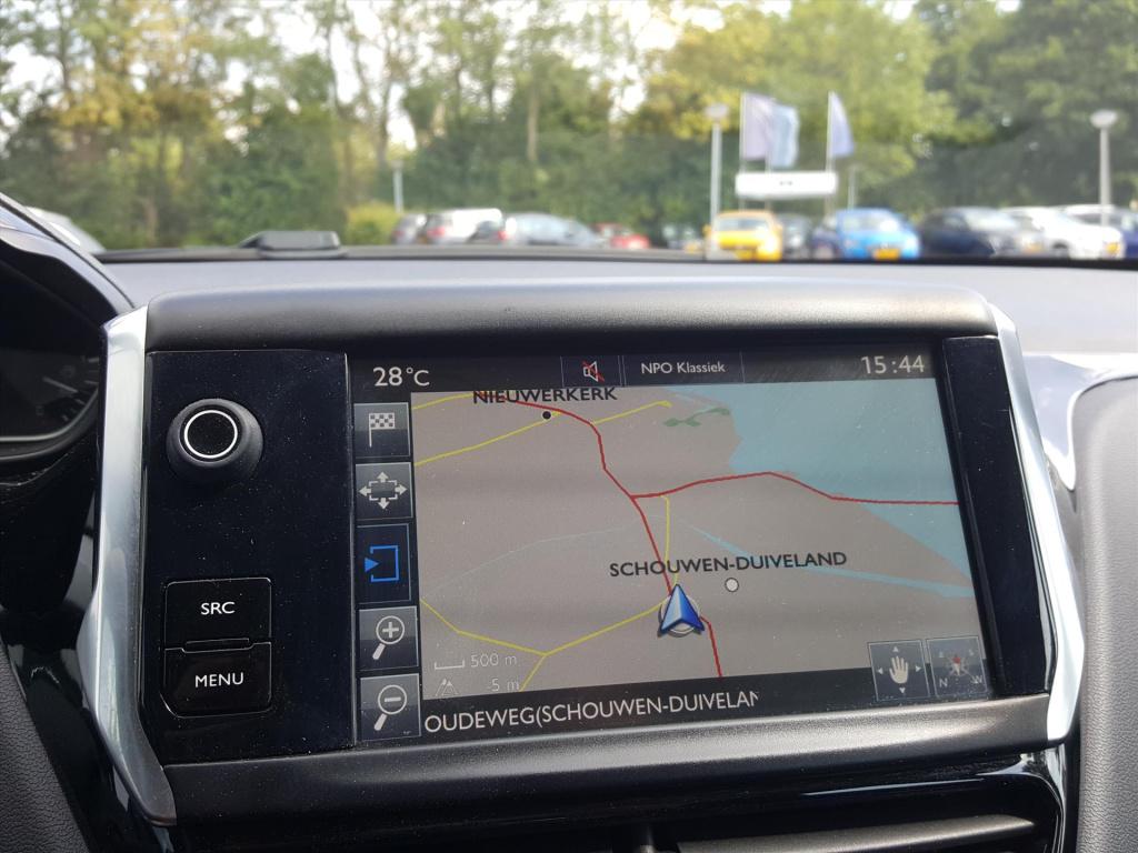 Peugeot 208 1.2 82pk 5d blue lion navigatie | airco | cruise control | park