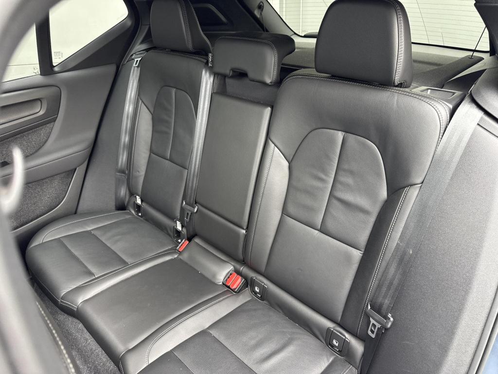 Volvo XC40 1.5 t5 recharge r-design | panodak | leder |