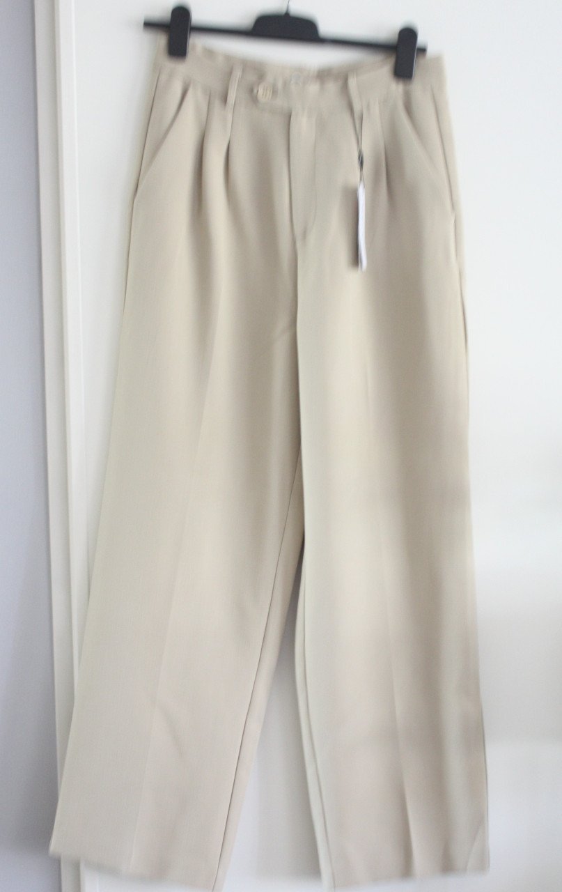 Nieuwe beige wijde pantalon maat 38