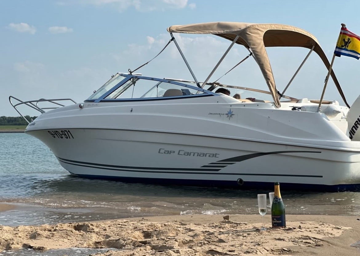 Boot Cap Camarat 6.5 DC