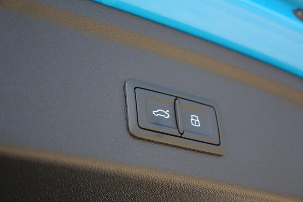 Audi A3 sportback 45 tfsi e s-line - matrix - turbo blauw - dab - virtual c