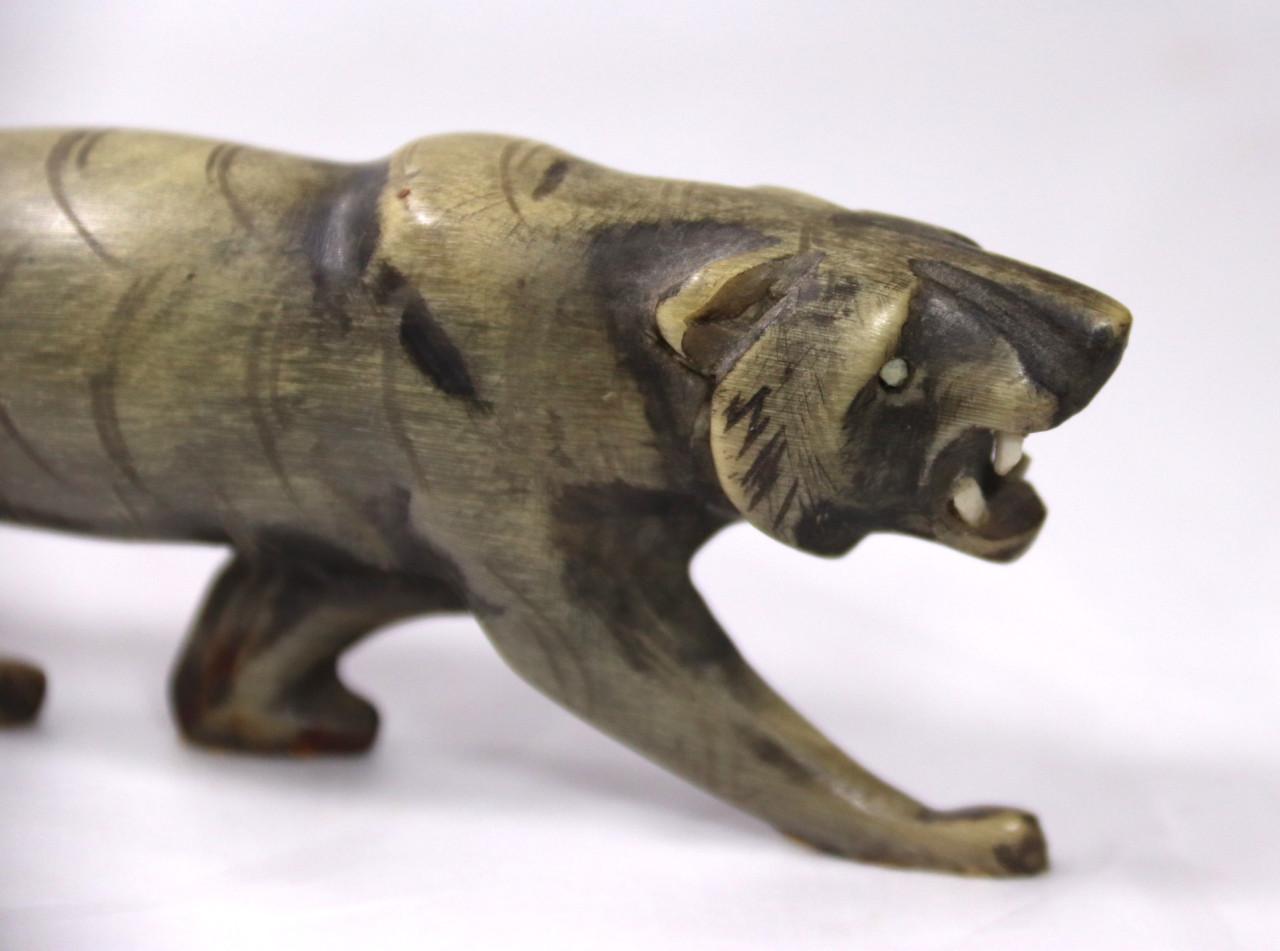 Beeld Handgesneden Panter ( Hoorn )