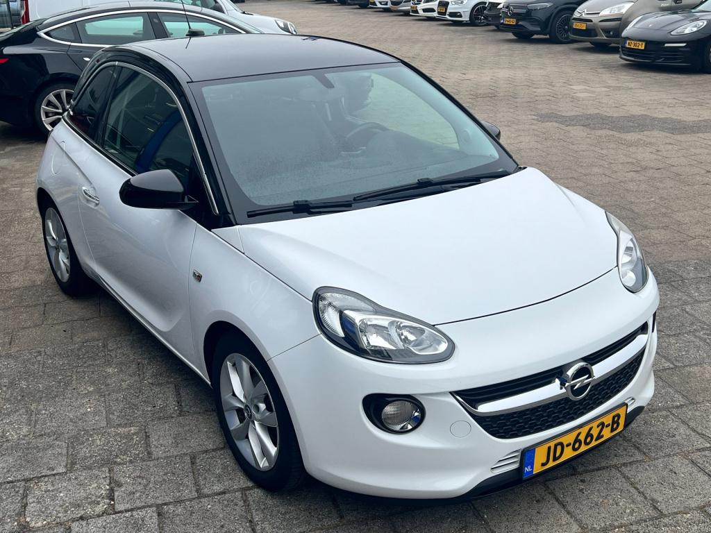 Opel Adam 1.0 turbo jam favourite