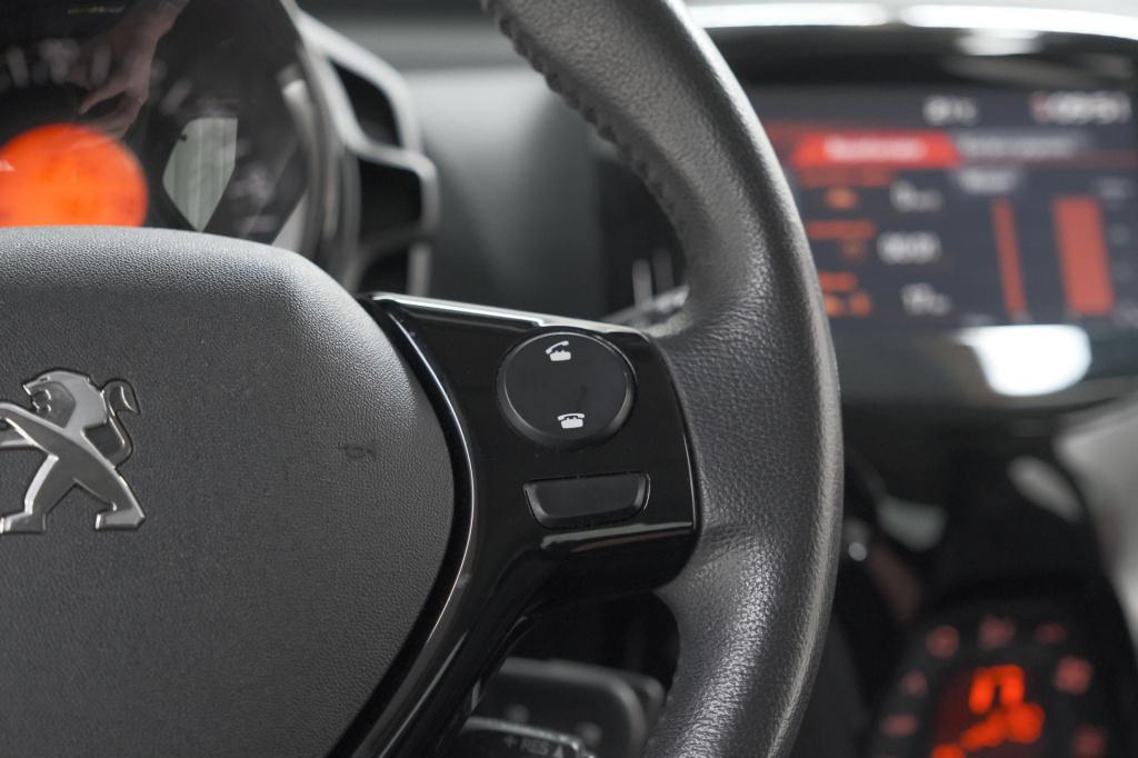 Peugeot 108 1.0 e-vti allure | camera | climate control | dab+ | 15 inch li