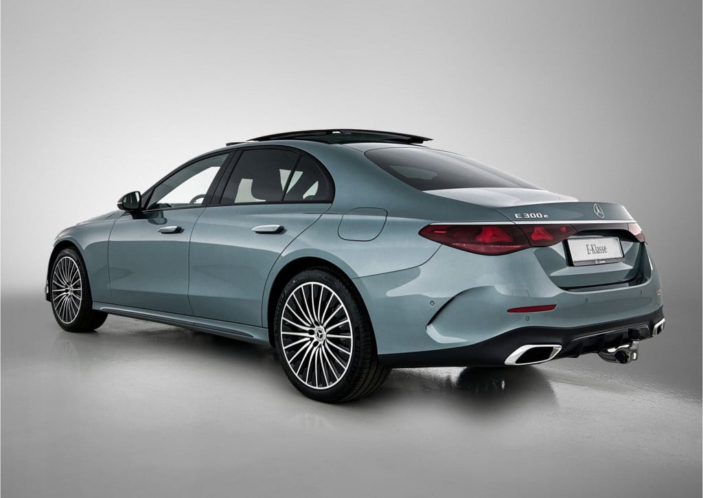 Mercedes-Benz E-Klasse 300 e sport edition | trekhaak | nightpakket | premi