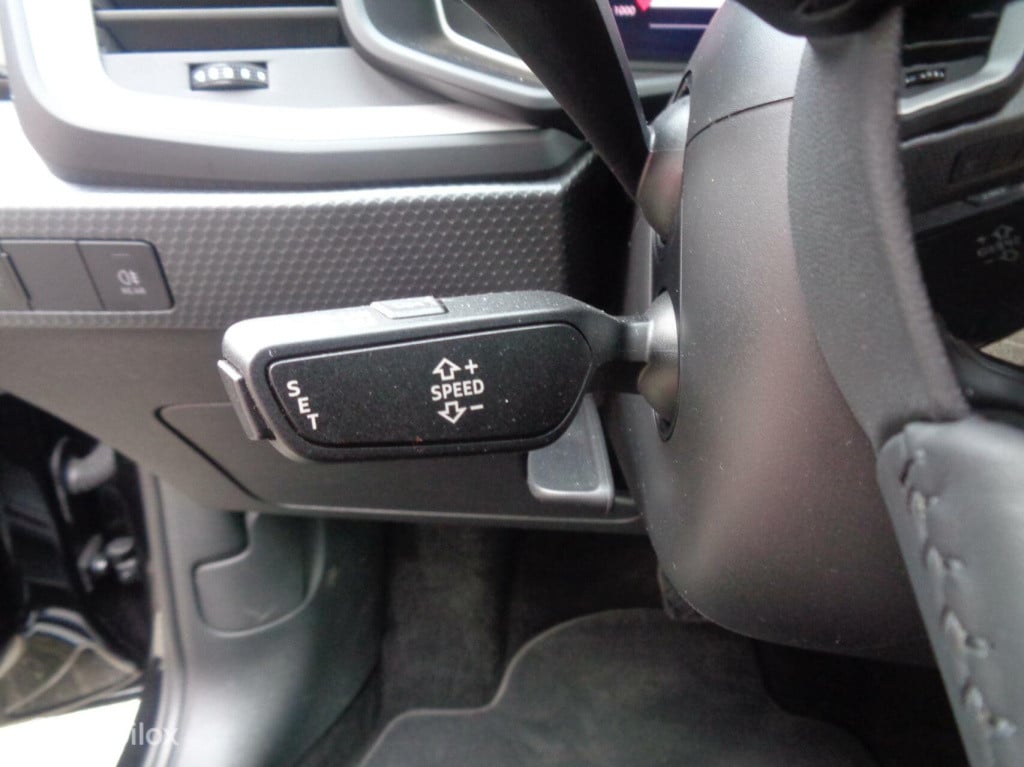 Audi A1 Sportback 30 tfsi 115pk automaat/airco/ecc/carplay/lm velgen/pdc