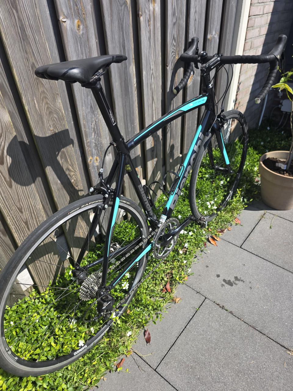 Bianchi Via Nirone 7 racefiets - Shimano 105 - maat 57