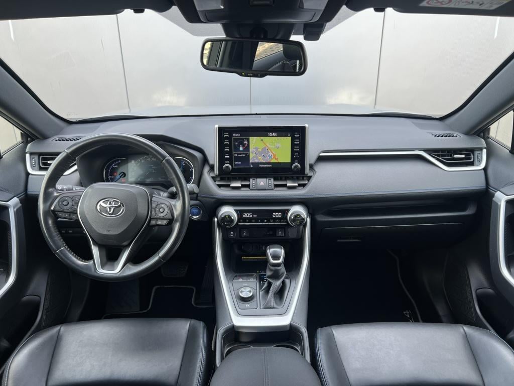 Toyota Rav4 2.5 hybrid awd bi-t. | trekhaak 1650kg | stuurverwarming |