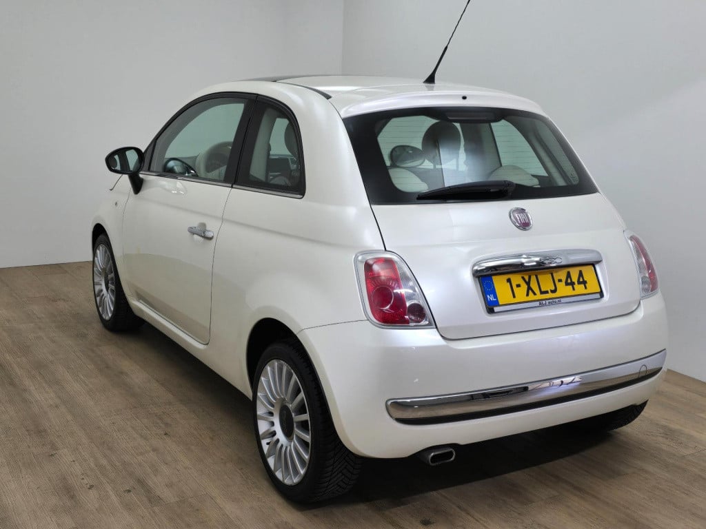 Fiat 500 twinair met panoramadak en unieke parelmoerkleur | tweedehands fia