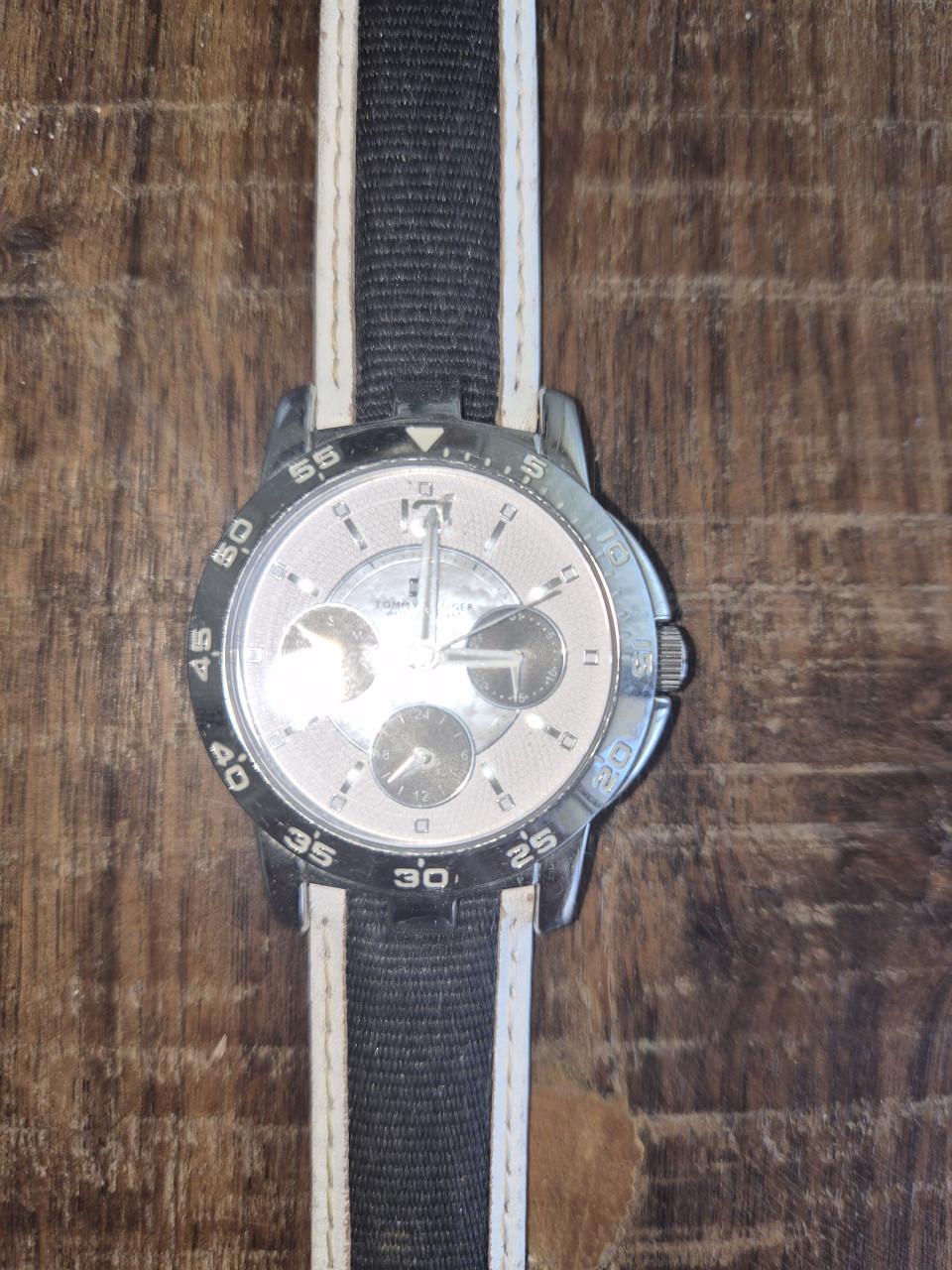 Tommy Hilfiger Horloge (Dames/Heren) te koop