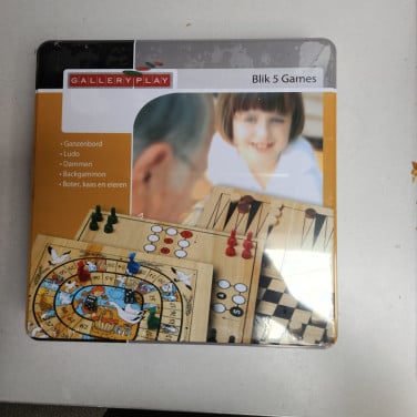 Ganzenbord, ludo, Dammen, Backgammon, boter kaas en eieren