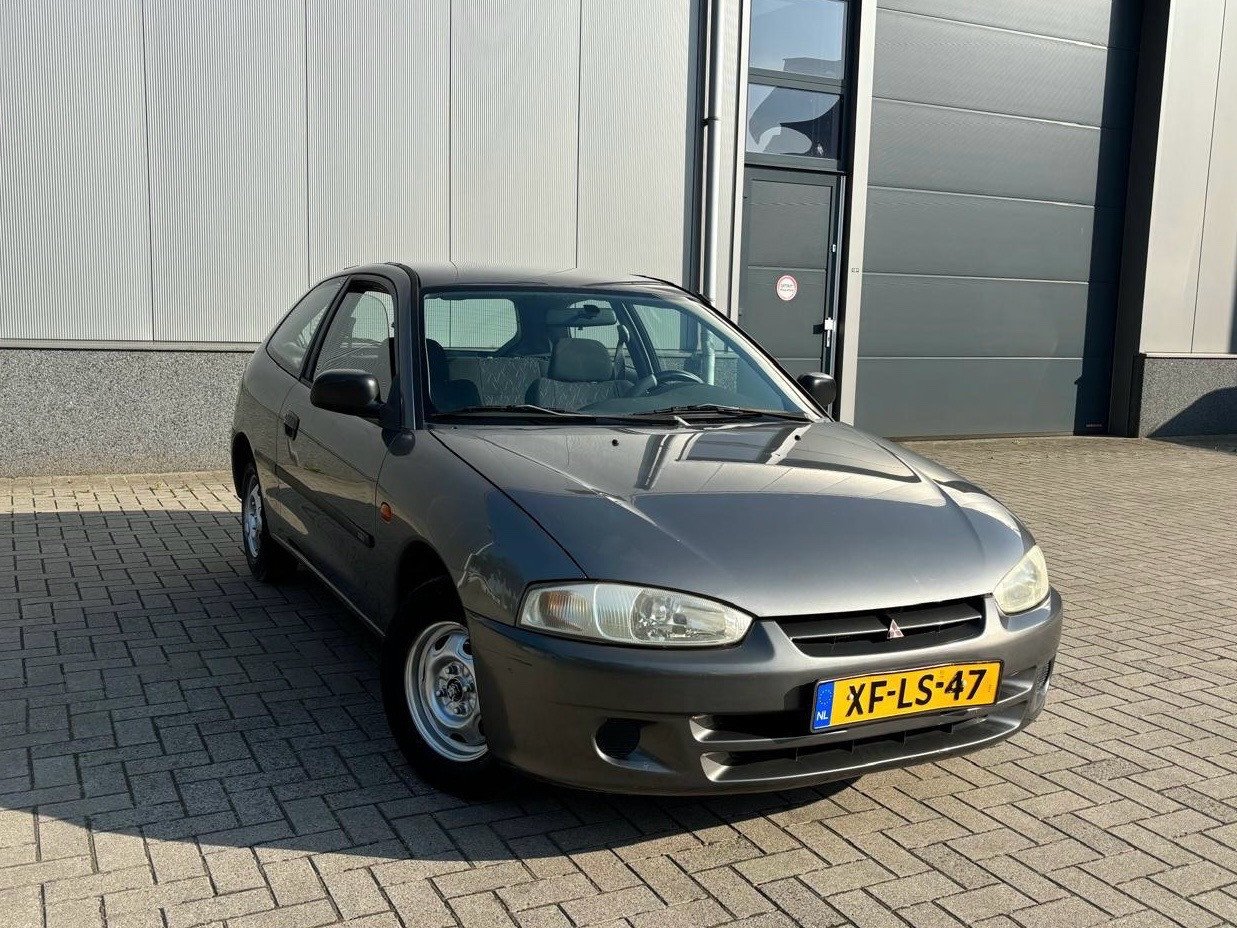 Mitsubishi Colt 1.3 GLxi 96.692KM Automaat