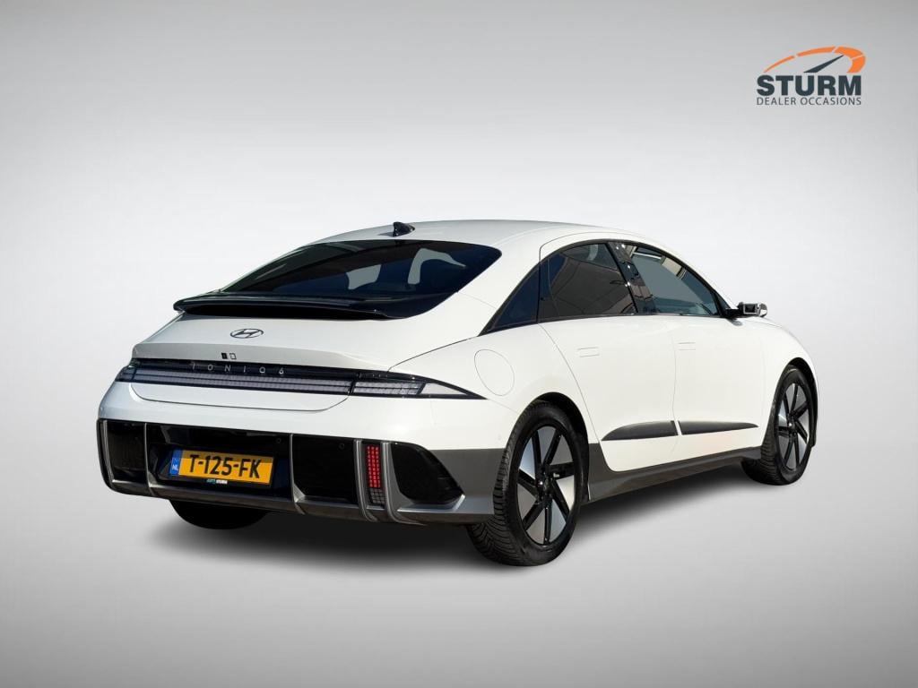 Hyundai Ioniq 6 lounge 77.4 kwh soh 97% + camera buitenspiegels!