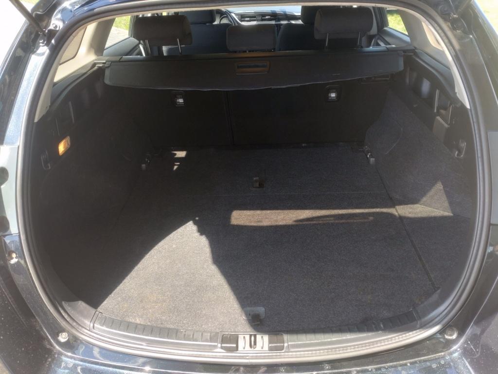 Toyota Auris touring sports 1.8 hybrid | automaat