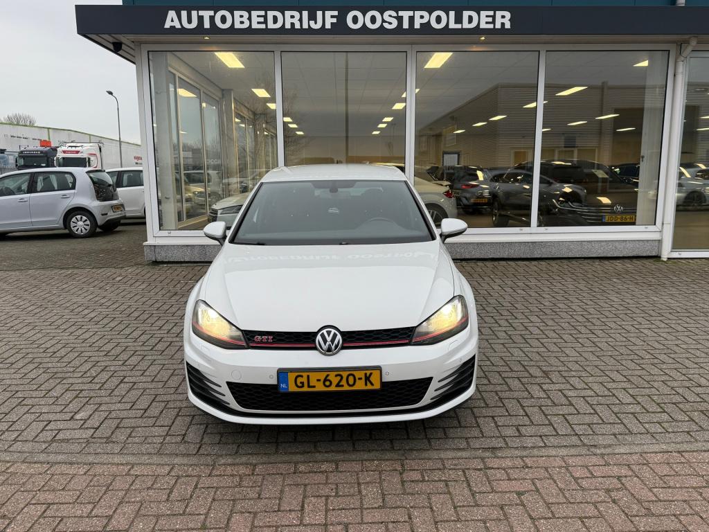 Volkswagen Golf 2.0 tsi gti performance