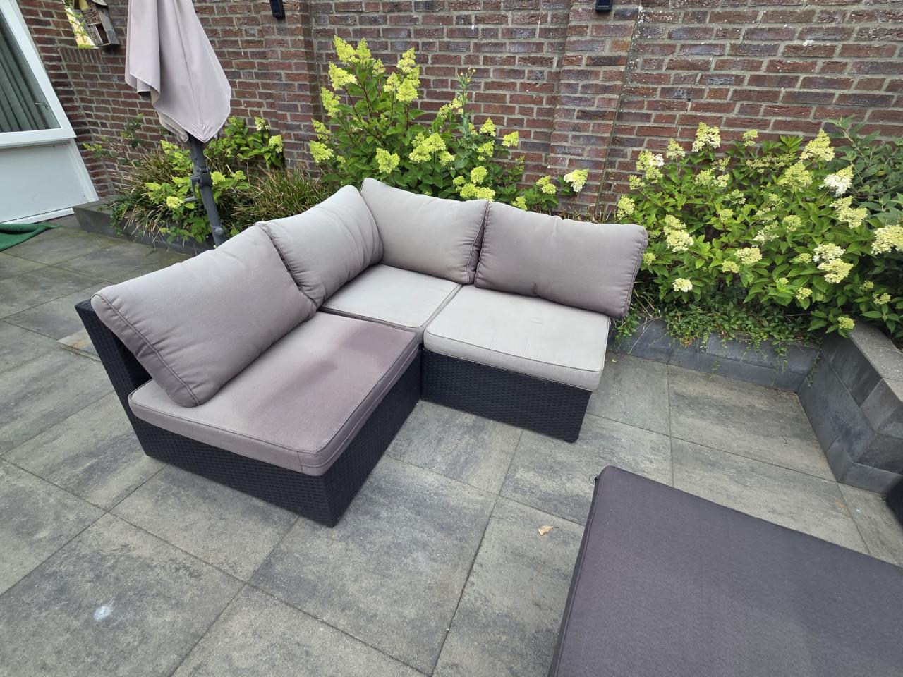 Lounge set, gebruikt maar in goede staat. antraciet grijs.
