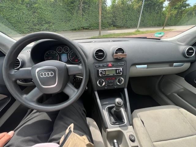 Audi A3 2.0 fsi attraction