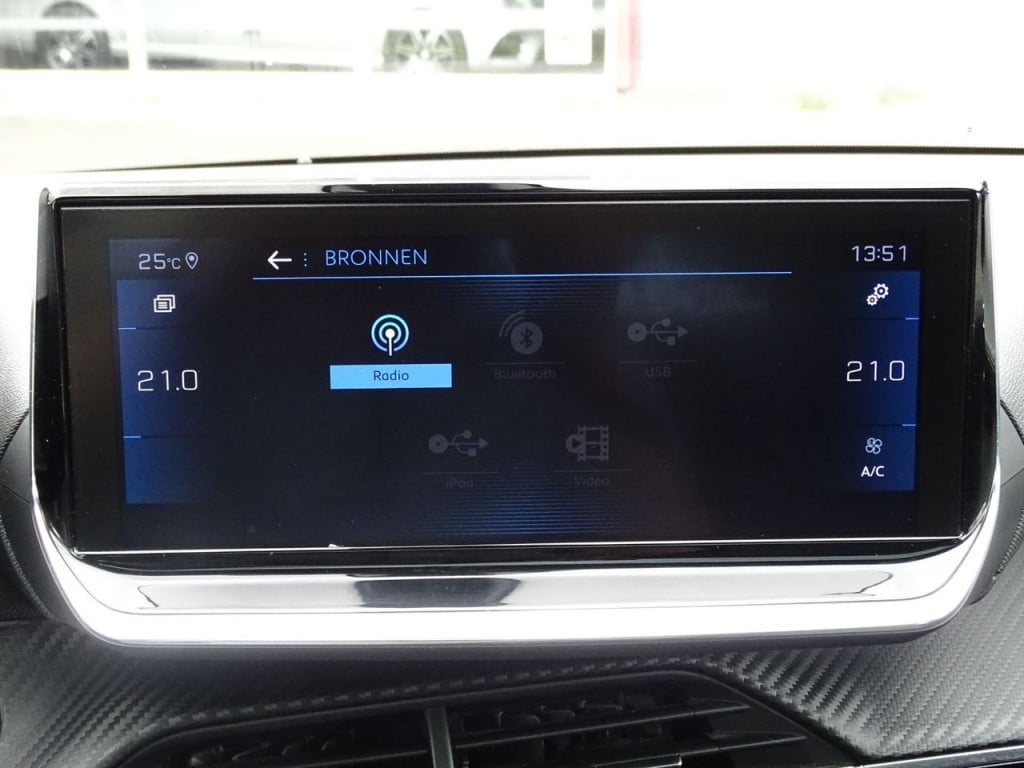Peugeot 208 1.2 puretech gt-line automaat | pano | stoelverwarming