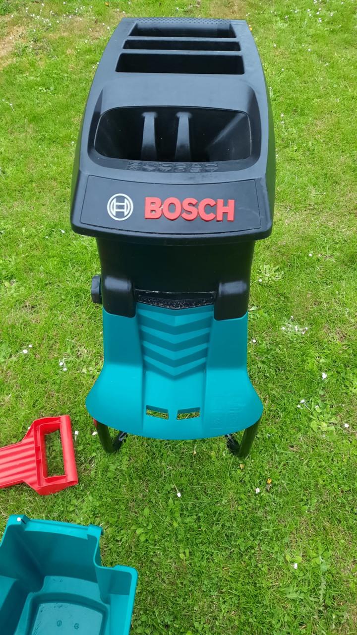 Bosch AXT 25 TC fluisterhakselaar