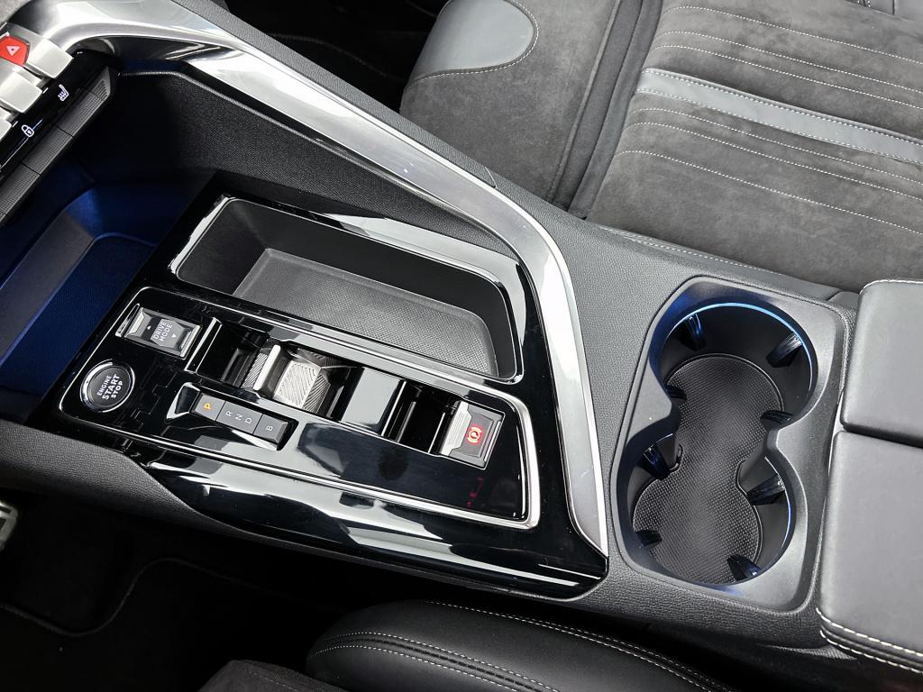 Peugeot 3008 plug-in hybrid 225 pk automaat gt | rijklaar | panoramadak | f