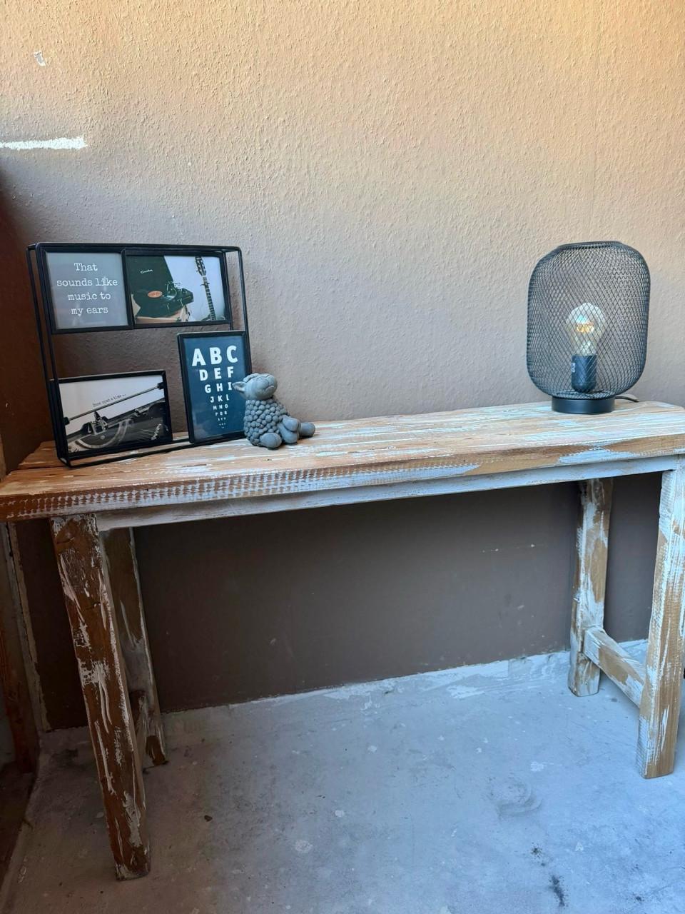 Houten bankje/sidetable