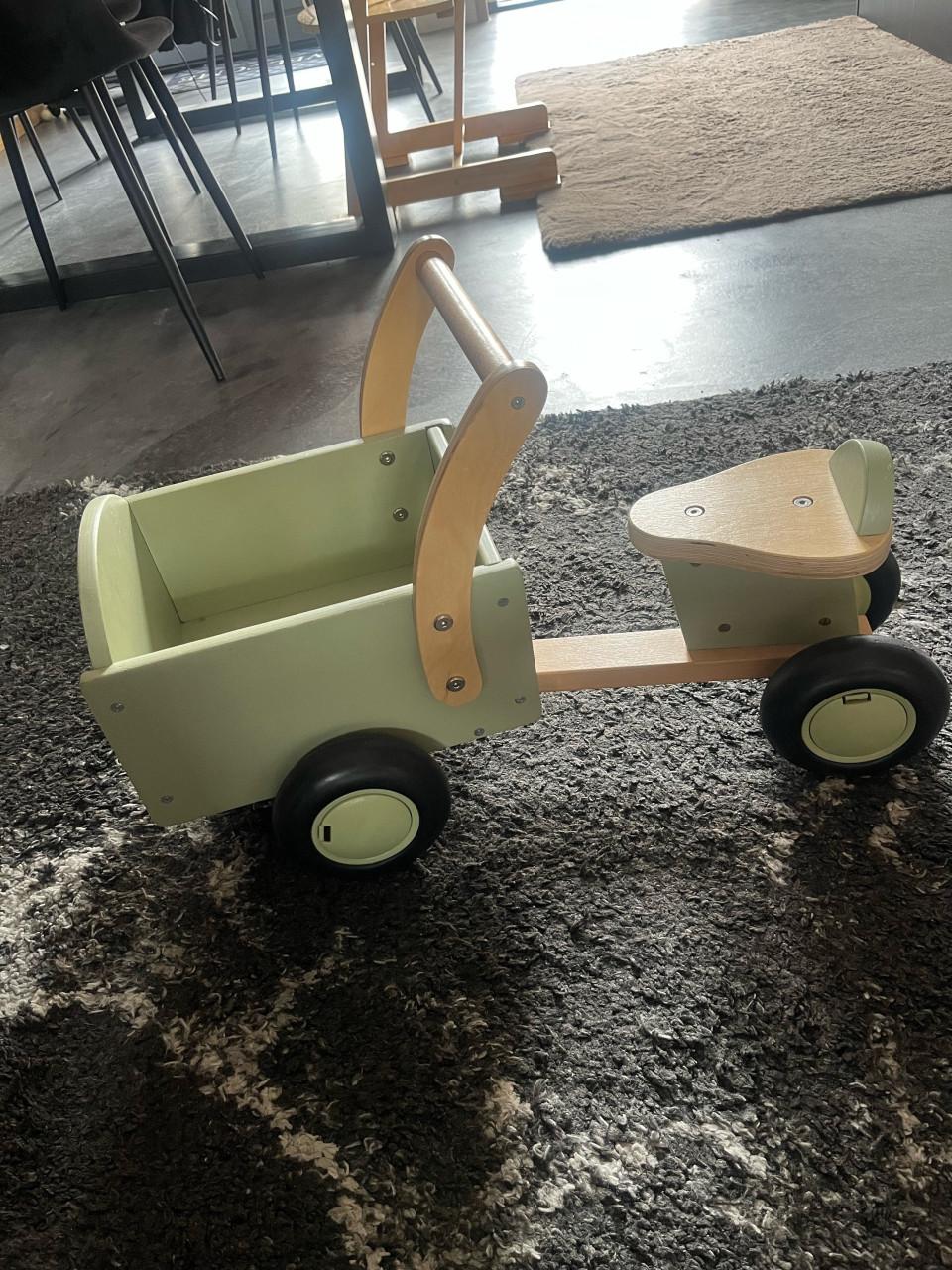 Houten bakfiets voor kinderen – zo goed als nieuw!