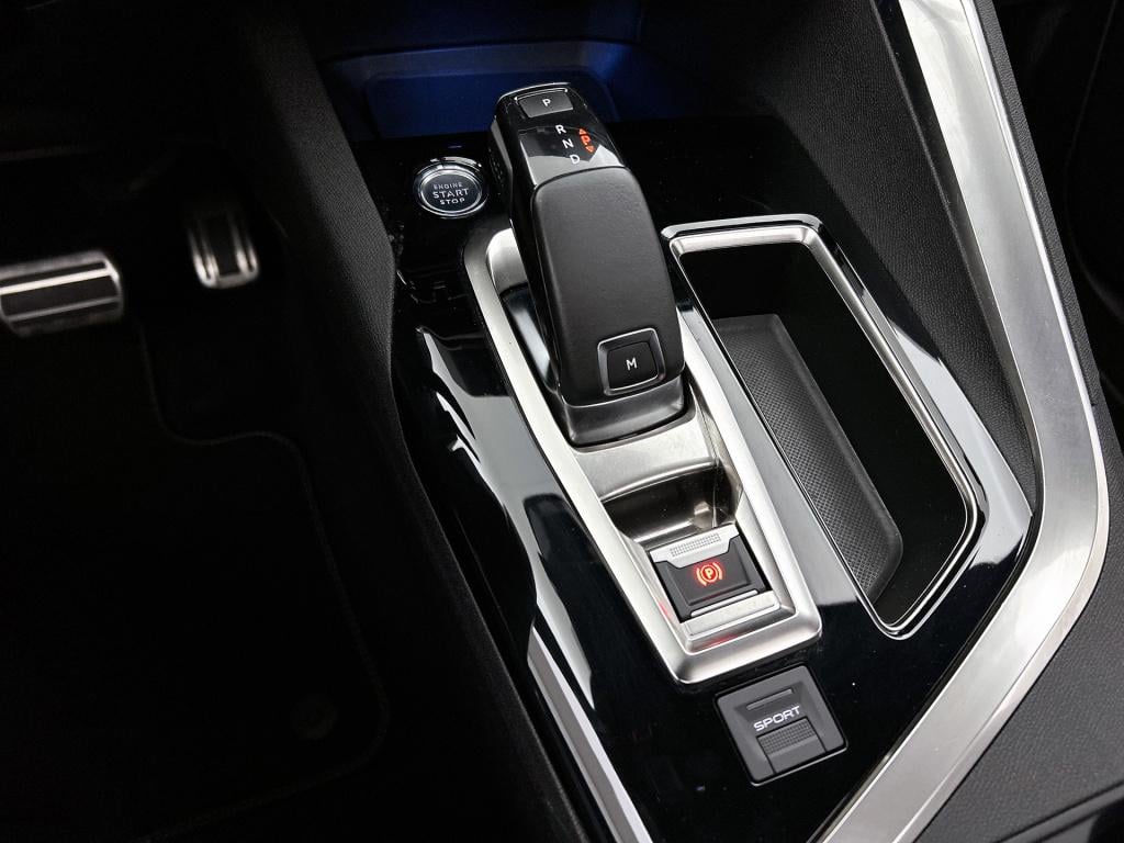 Peugeot 3008 180pk automaat gt | rijklaar | panorama schuif- kanteldak | tr