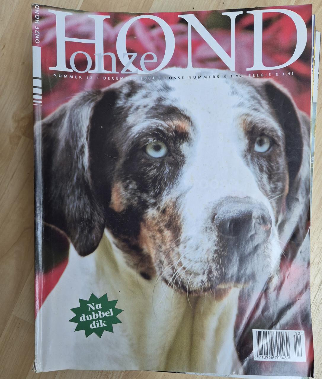 Diverse jaargangen van het mooie glossy maandblad de onze hond