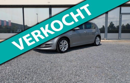 Volkswagen Golf 1.0 tsi connected series | navigatie | carplay | camera | c