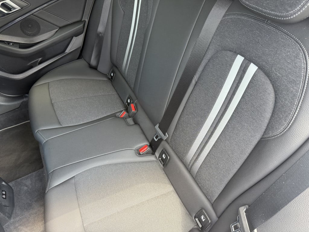 BMW 1 Serie 118i 140pk executive sportline 5-drs