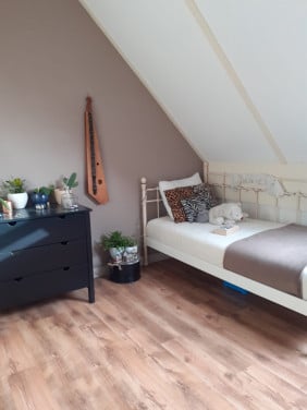 Ikea 1 persoons bed 200 x 90