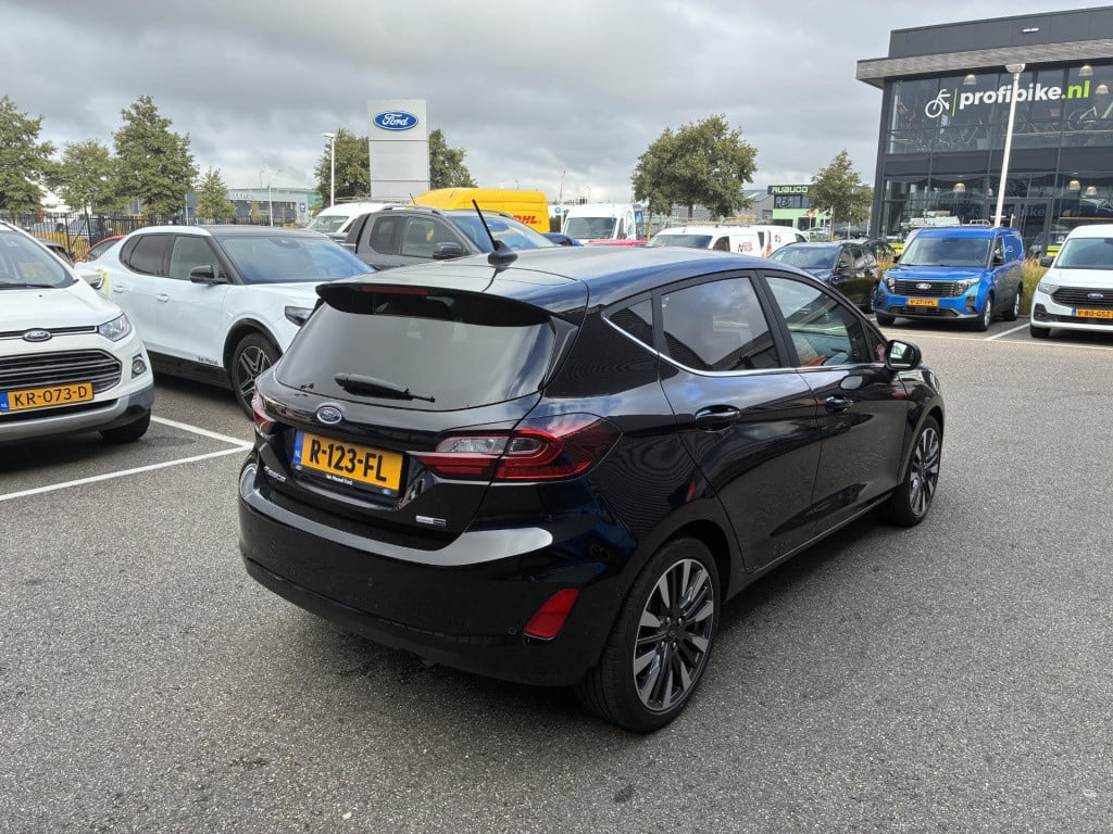 Ford Fiesta 1.0 ecoboost hybrid titanium vignale - winter pack - b&o