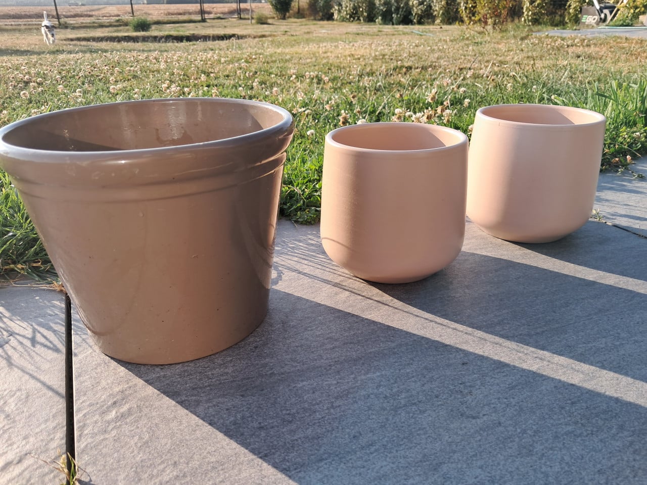 Doos vol bloempotten
