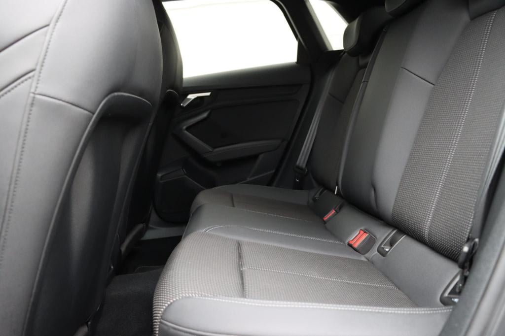 Audi A3 sportback 40 tfsi e s edition 204pk s-tronic