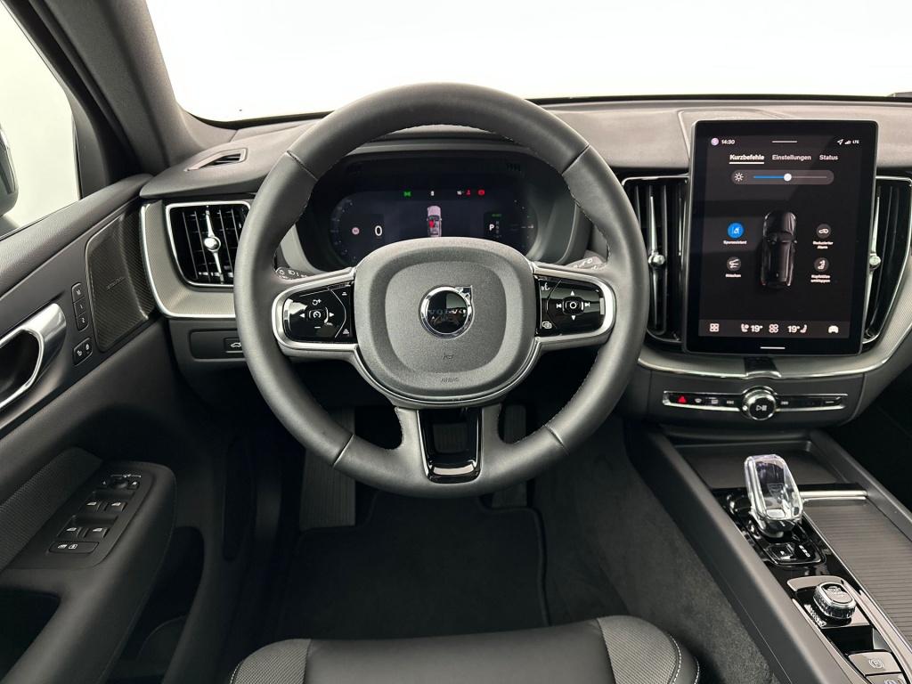 Volvo XC60 t6 398pk recharge black edition ultra| pano| 360camera| facelift
