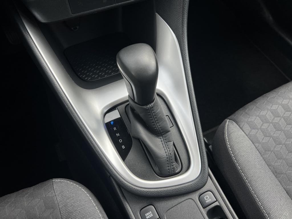 Toyota Yaris 1.5 hyb. dynamic