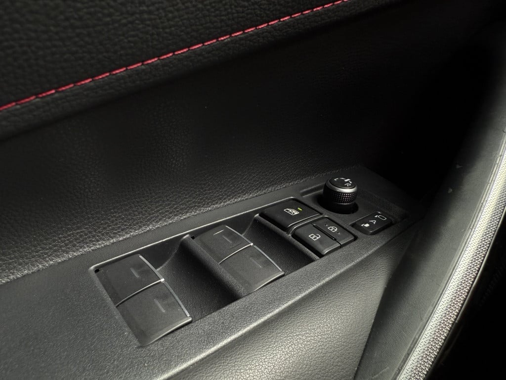 Toyota Corolla Touring Sports 2.0 hybrid executive // 185pk // jbl audio //