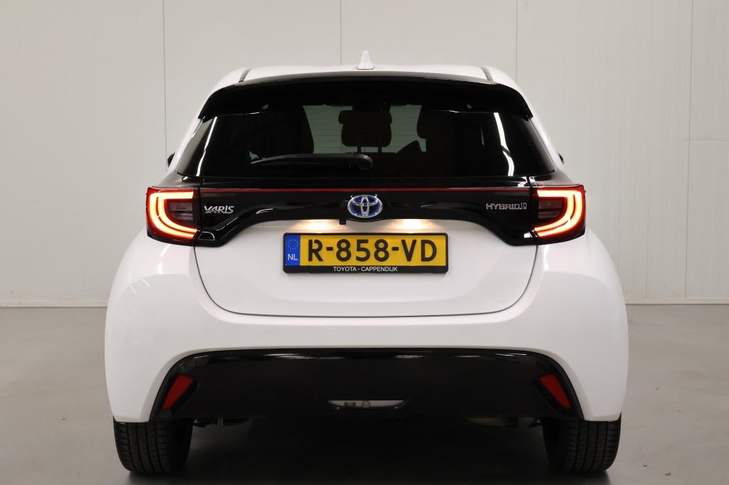 Toyota Yaris 1.5 hybride dynamic| camera| adap.cruise| half leder| climate