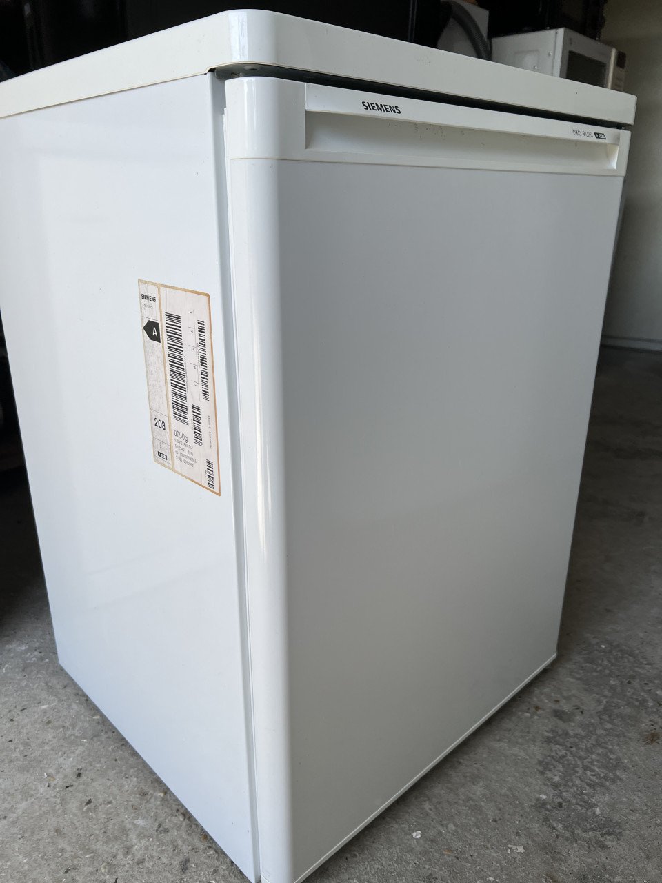 Siemens vrieskast/vriezer 85x60 cm. 4 laden 120 liter als nieuw