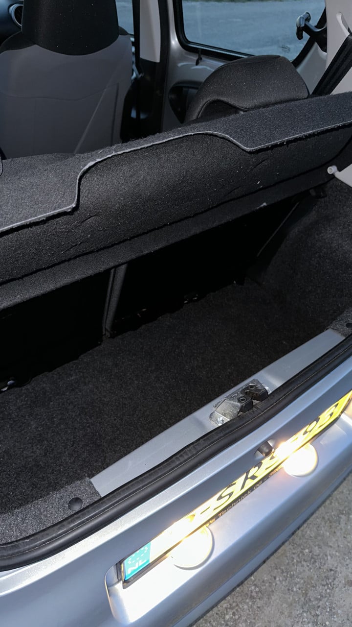 Toyota Aygo 1.0 12V Vvt-i 5DRS 2013 Grijs