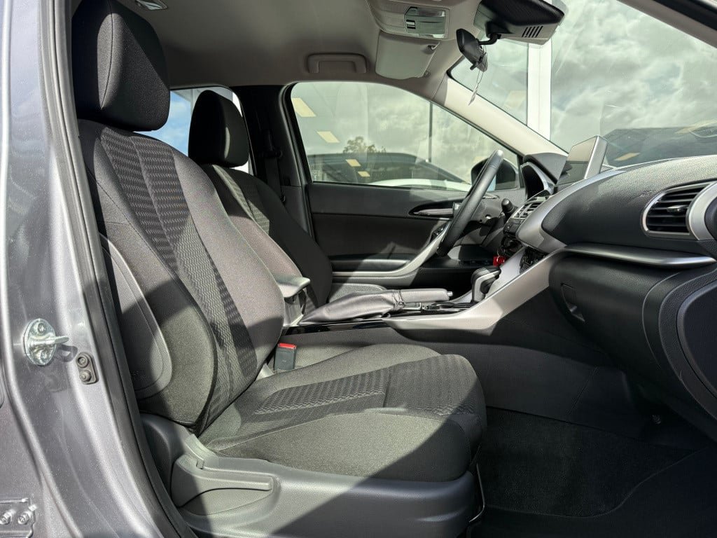 Mitsubishi Eclipse Cross 1.5 di-t pure