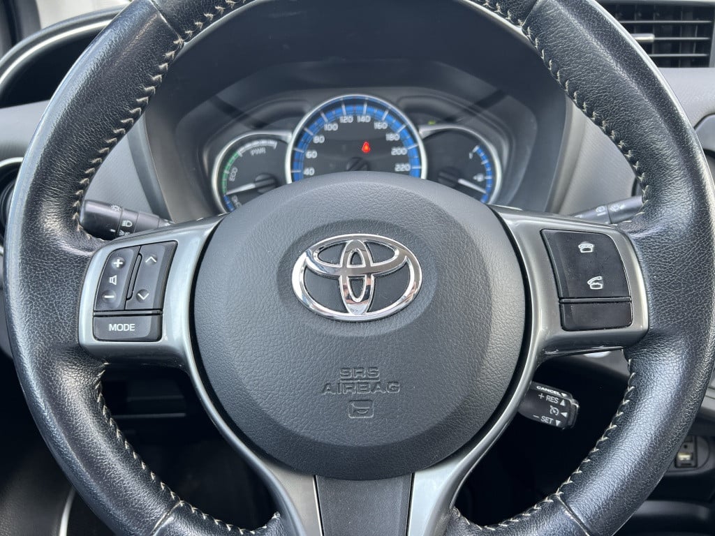 Toyota Yaris 1.5 hybrid lease