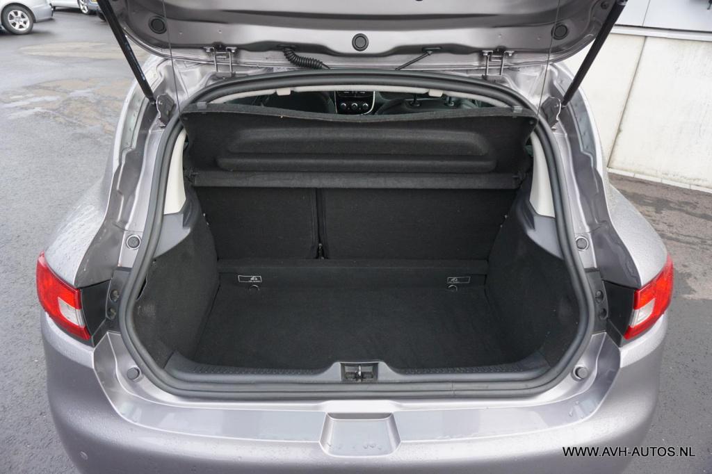 Renault Clio 0.9 tce limited