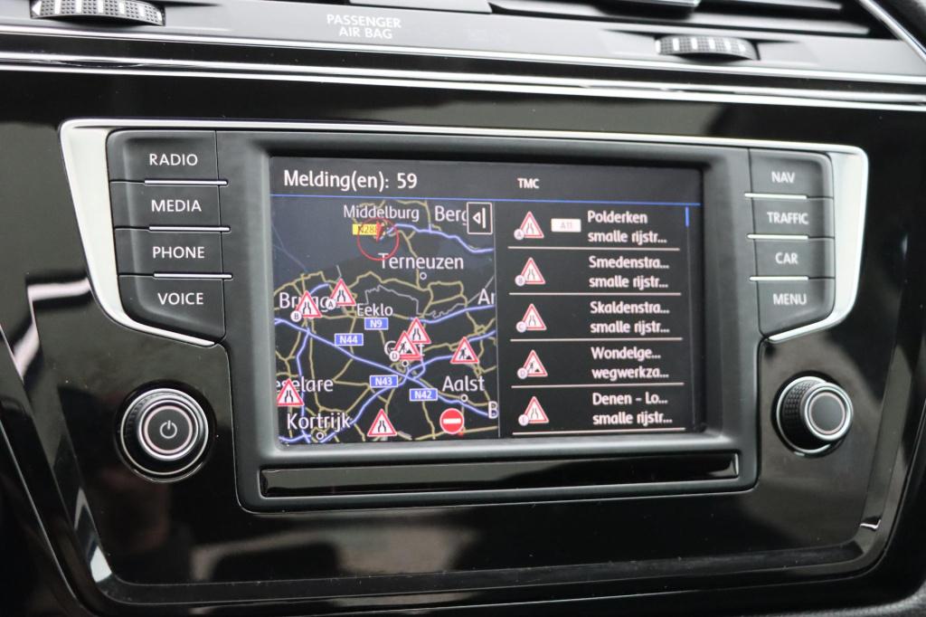 Volkswagen Touran 1.8 tsi highline 180pk dsg7