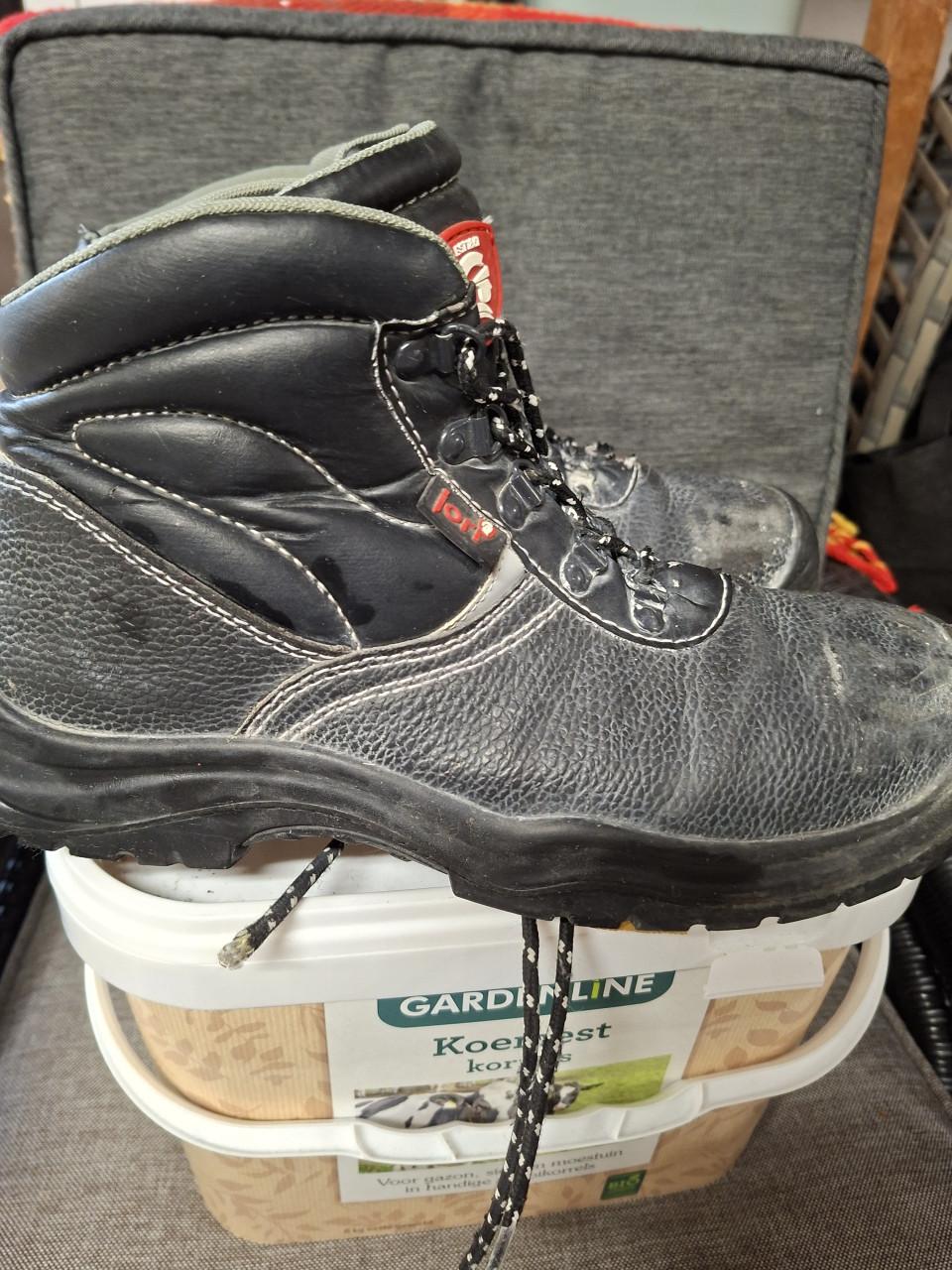 Werkschoenen 42